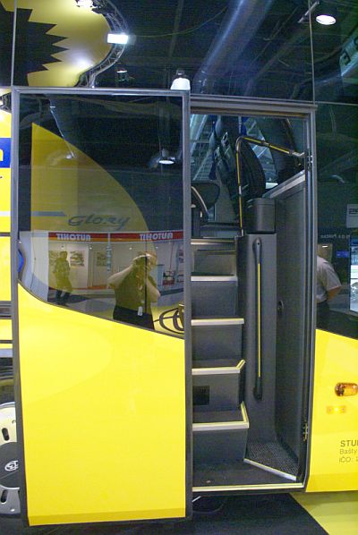 Světová premiéra autokaru Beulas Glory na veletrhu AUTOTEC 2008.