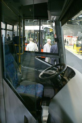 Vracíme se do expozice SOR Libchavy na veletrhu AUTOTEC 2008.