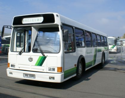 Čínský autobus CMC Pudong ČSAD autobusy Plzeň oslaví své 10. narozeniny