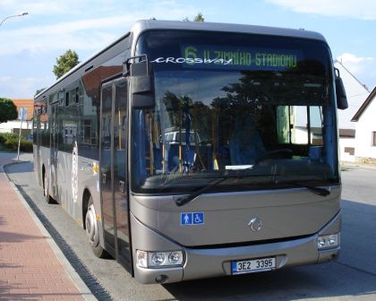 Třídvéřový autobus Irisbus Crossway LE pro městský a příměstský provoz