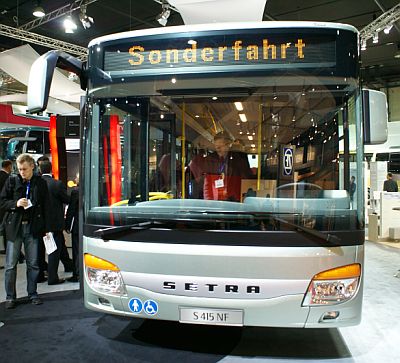 Nízkopodlažní Setra S 415 NF vybrána jako  'Bus of the Year 2009'