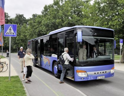 Nízkopodlažní Setra S 415 NF vybrána jako  'Bus of the Year 2009'