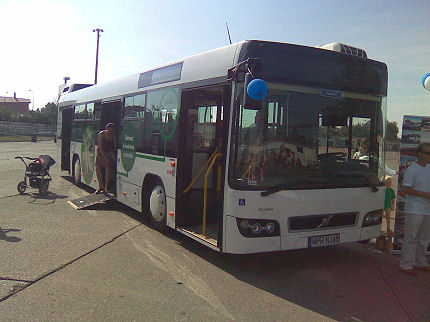 BUSportál SK: Mestský autobus VOLVO 7700 na DOD DP Bratislava