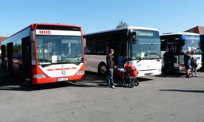 Den otevřených dveří ČSAD Střední Čechy v Mělníku proběhl