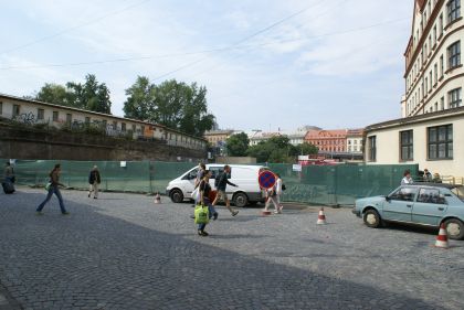 Zastavili jsme se po čase na Florenci. Momentální stav