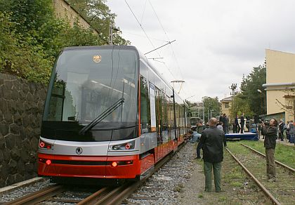 Pro velký zájem potřetí a naposledy: Z představení tramvaje ForCity