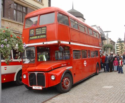 Jablonecká sobotní přehlídka autobusů.