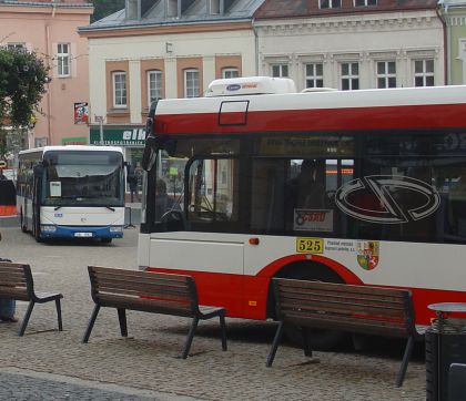 Jablonecká sobotní přehlídka autobusů.