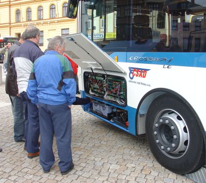 Jablonecká sobotní přehlídka autobusů.