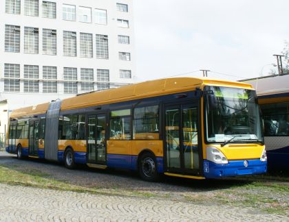 BUSmonitor: Do Zlína dorazil trolejbus za 15 milionů korun.