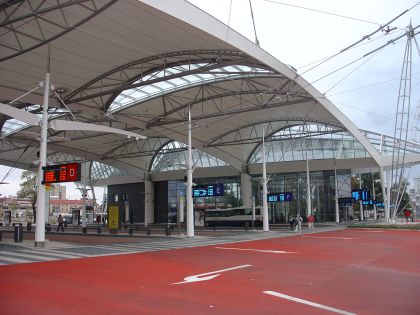 Záběry z nového autobusového nádraží v Hradci Králové