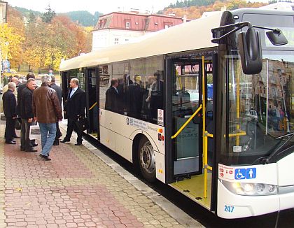 V rámci Polských dní v Karlovarském kraji se představil v regionu i autobus