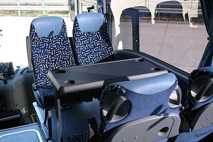 Autokary Mercedes-Benz Tourismo ve službách německé federální policie.