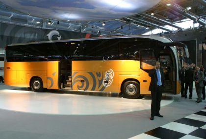TEZAS: Prezentace řady turistických autobusů Irisbus Iveco pro rok 2009