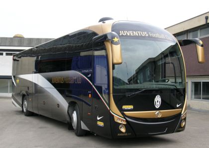 F.C. JUVENTUS jezdí autokarem Irisbus Magelys.