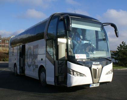 Připravujeme: Autokar NOGE Titanium španělského nástavbáře