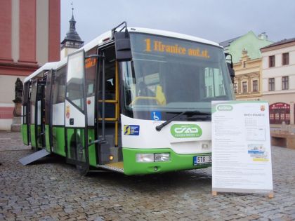 V pondělí 22.prosince 2008 představil na Masarykově náměstí v Hranicích