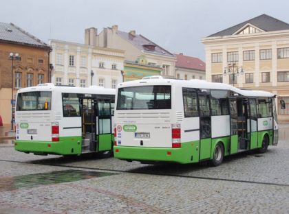 V pondělí 22.prosince 2008 představil na Masarykově náměstí v Hranicích