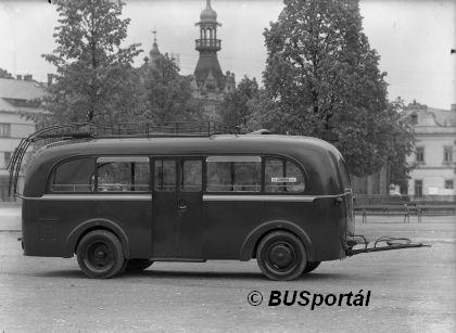 Poklady z archivu Karosy: Fotografie z unikátního souboru negativů.