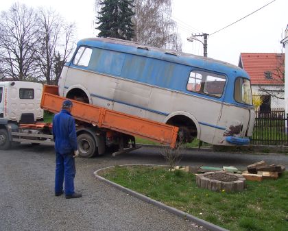 Na návštěvě v RTO Clubu  v Bdeněvsi. Do provozu se vrací vlek Jelcz.