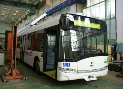 Další trolejbusy s elektrovýzbrojí Škoda a karosérií Solaris -  pro Jihlavu.