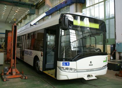 Další trolejbusy s elektrovýzbrojí Škoda a karosérií Solaris - pro Jihlavu.