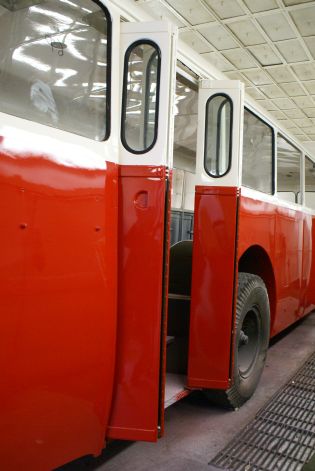 Detailní fotoreportáž: Škoda 706 RO Dopravního podniku hlavního města Prahy