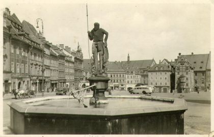 Z archivů čtenářů BUSportálu. Autobusy na starých pohlednicích.
