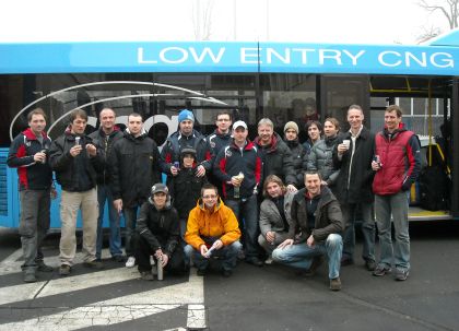 HC OLYMP jede na hokej z Prahy do Písku CNG autobusem TEDOM.