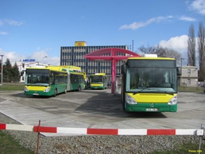 Kloubové Citelisy pro Košice tankovaly u plničky CNG FTL Prostějov.