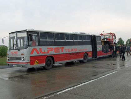 6. BUSZFESZTIVÁL proběhl 23. dubna v Maďarsku. První série fotografií