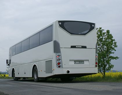Dvě zajímavé novinky - autobusy Scania byly tento týden k dispozici novinářům