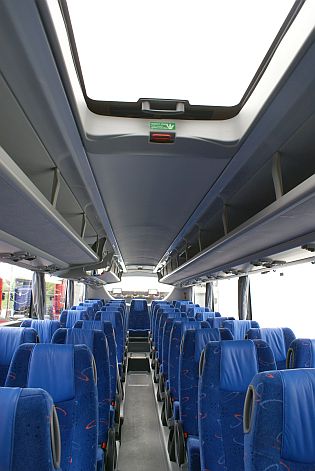 Dvě zajímavé novinky - autobusy Scania byly tento týden k dispozici novinářům
