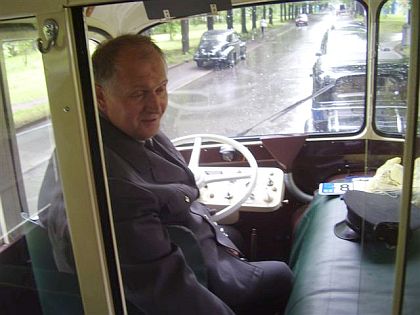 Autobus Škoda 706 RO si zahrál v   novém  filmu Red Tails