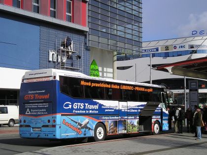 Záběry autokarů Bova Futura, které jezdí na  na trase Liberec - Praha.