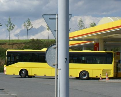 Z Vysokého Mýta do Francie  - 2 školní autobusy Irisbus Recréo a 1 Crossway