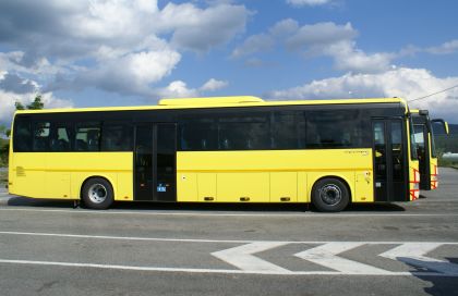 Z Vysokého Mýta do Francie  - 2 školní autobusy Irisbus Recréo a 1 Crossway