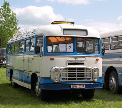 Historicky 1.sraz autobusů Ikarus v Erfurtu  proběhl o víkendu 16.-17.5.2009