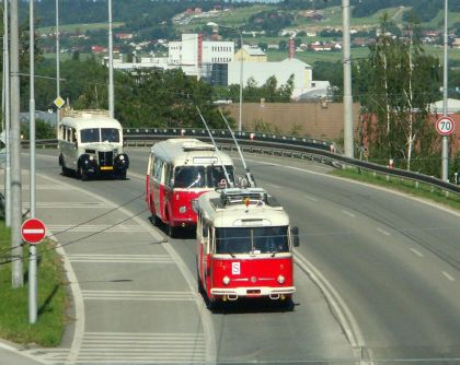 '100 let městské dopravy v Českých Budějovicích 1909 2009'  ještě jednou.