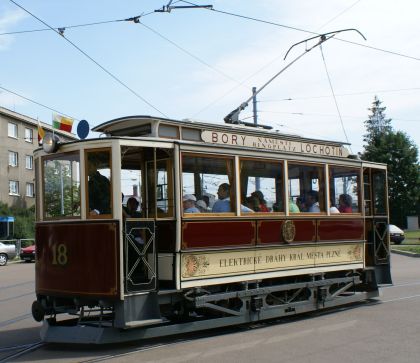 110 let veřejné Dopravy v Plzni: Tramvají ev.c. 18 'Křižík' se svezly