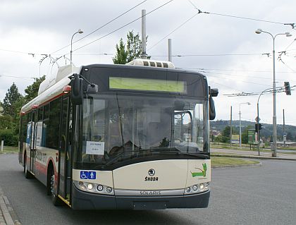 Trolejbus Škoda 26 Tr Solaris pro Jihlavu vyjel na zkušební jízdy po Plzni.