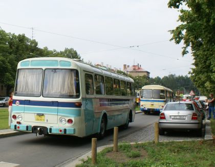 110 let veřejné dopravy v Plzni. 27.6.2009 u vozovny na konečné na Slovanech