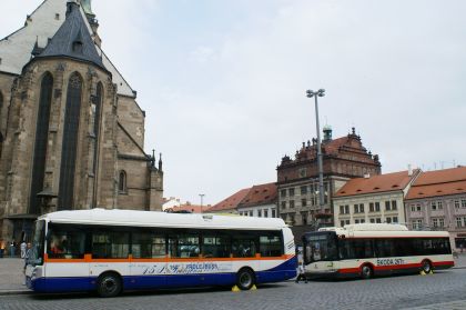 110 let veřejné dopravy v Plzni: Rendez-vous u andělíčka - Škoda 26 a 24 Tr.