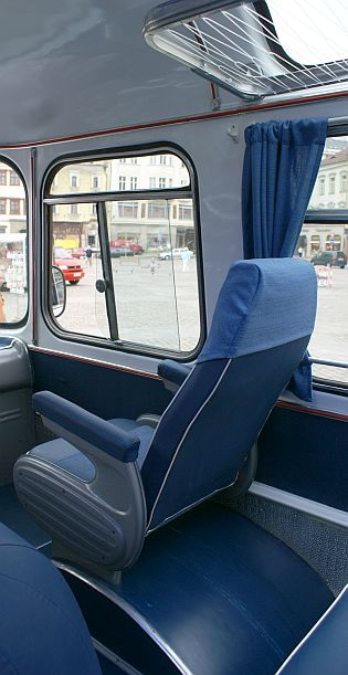 Čerstvě zrenovovaný autokar Škoda 706 RTO LUX společnosti ANVI TRADE