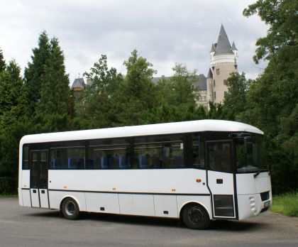 Midibus ALMA společnosti KARS vznikl především jako výsledek společného projektu