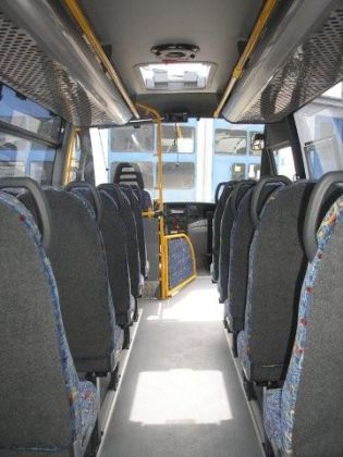 Seznamte se s midibusy společnosti Rošero-P: First FSLI a First FCLLI