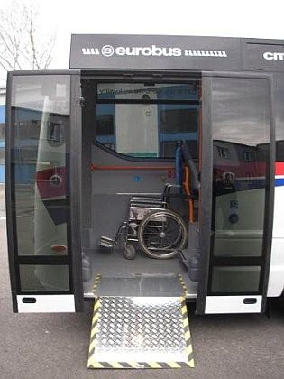 Seznamte se s midibusy společnosti Rošero-P: First FSLI a First FCLLI
