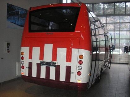 Seznamte se s midibusy společnosti Rošero-P: First FSLI a First FCLLI
