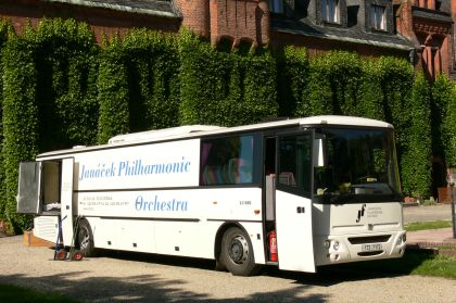 Přestavbu Karosy 900 - speciální autobus Janáčkovy filharmonie Ostrava zachytil