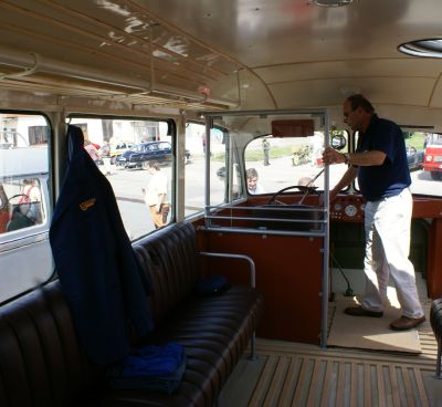 Zlatý bažant 2009 III. : Představujeme autobus Praga RND z roku 1949 -